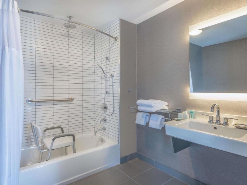 Wyndham Garden LaGuardia South